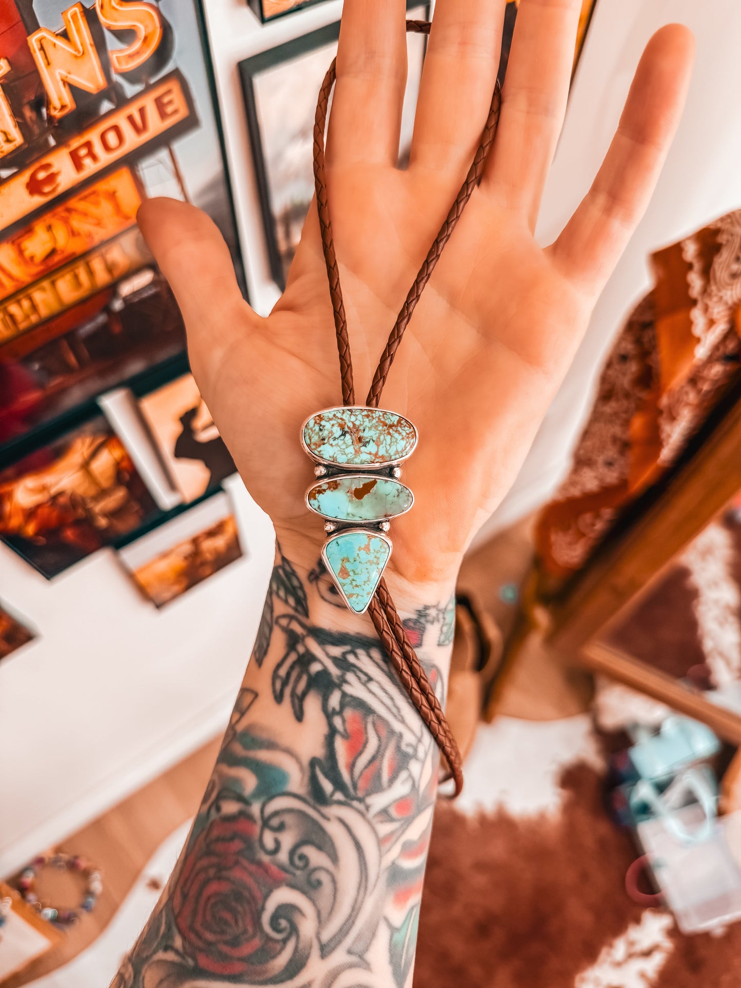 Triple Stone King Manassa Bolo (brown)